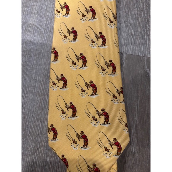 Lauren Ralph Lauren Vintage Yellow Red Fishing Scene Silk Tie Hand Finished - Picture 2 of 4